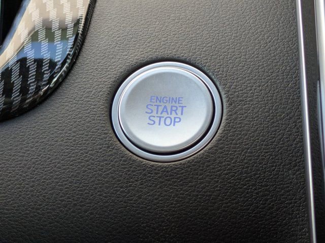 Used 2024 Hyundai Santa Cruz Night image 30