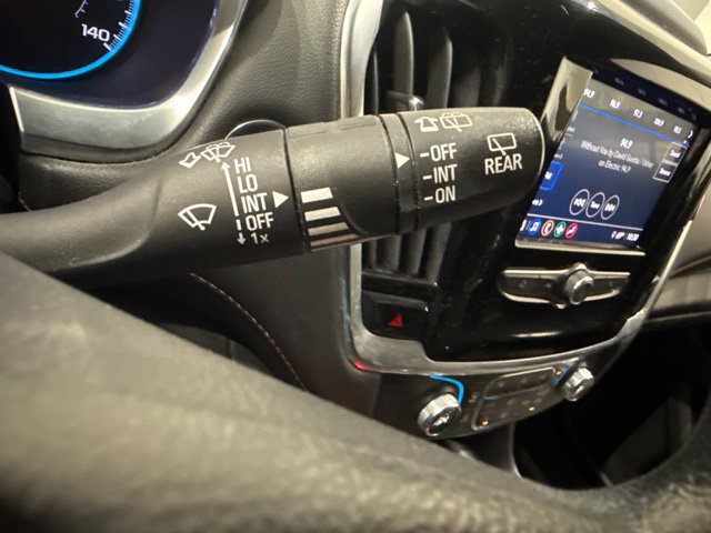 Used 2020 Chevrolet Traverse LS w/ LPO, Floor Liner Package FWD image 29