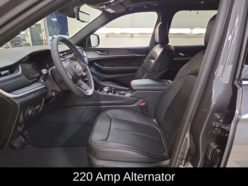 New 2025 Jeep Grand Cherokee L Limited w/ Luxury Tech Group II image 10
