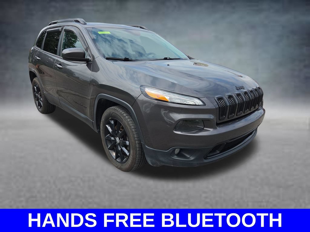 Used 2014 Jeep Cherokee Latitude w/ Comfort/Convenience Group AWD/4WD image 3