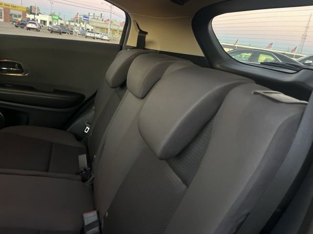 Used 2020 Honda HR-V EX image 16