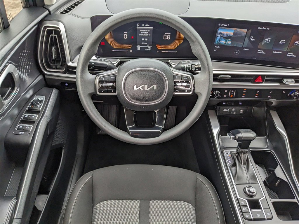 Certified 2024 Kia Sorento LX image 16