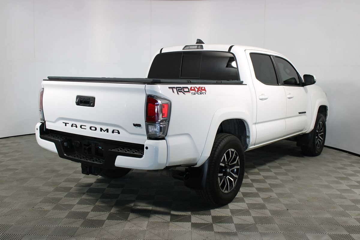 Used 2020 Toyota Tacoma TRD Sport w/ Technology Package AWD/4WD image 35