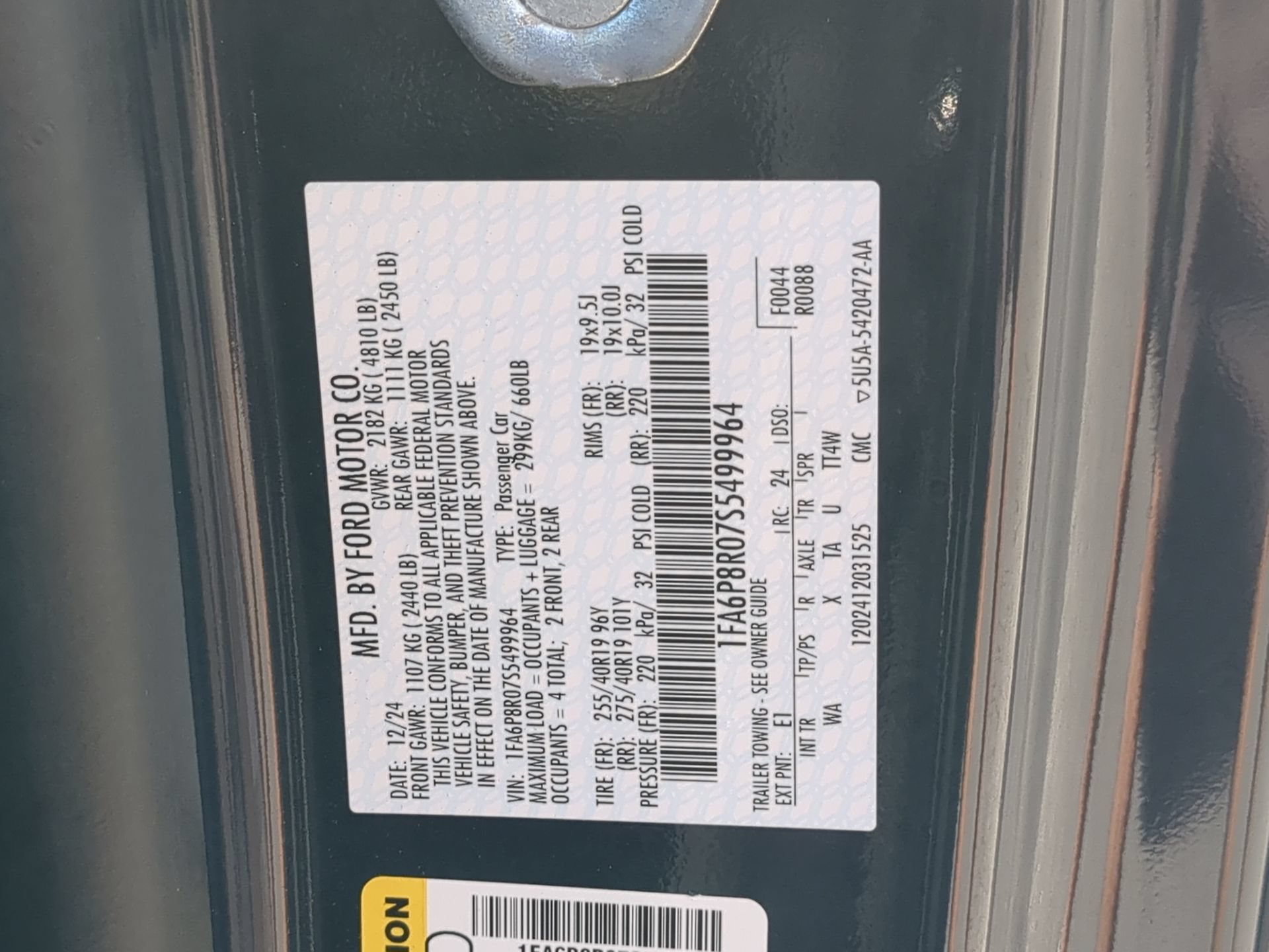 Used 2025 Ford Mustang Dark Horse RWD image 71