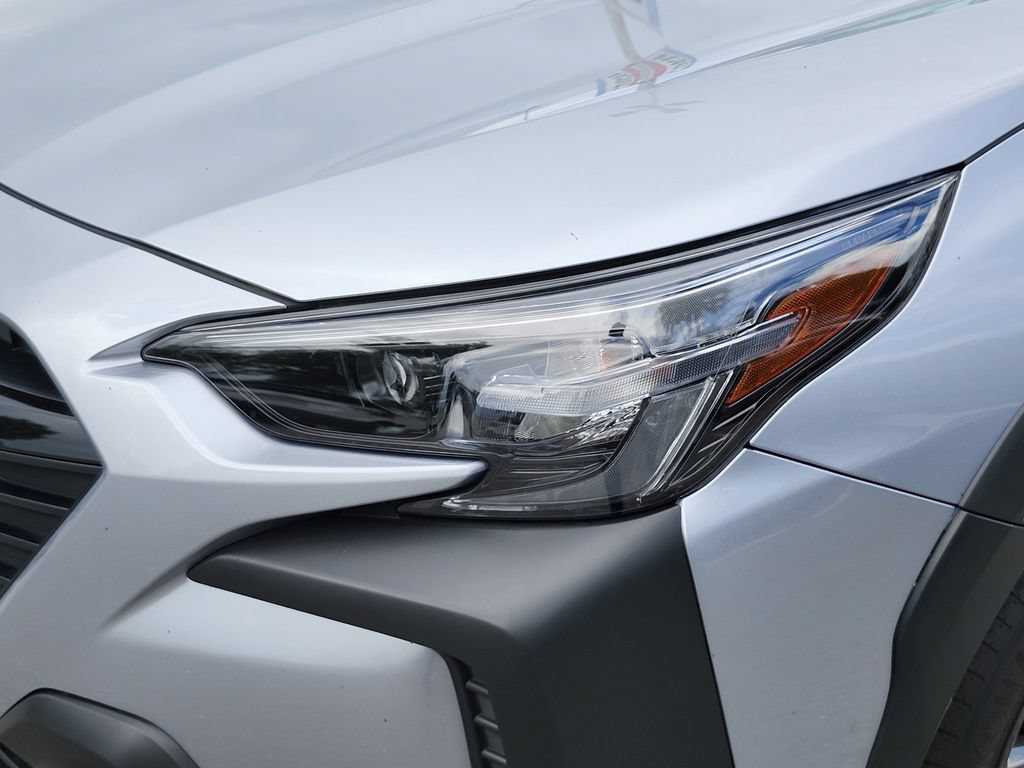 Used 2025 Subaru Outback Onyx Edition AWD/4WD image 6