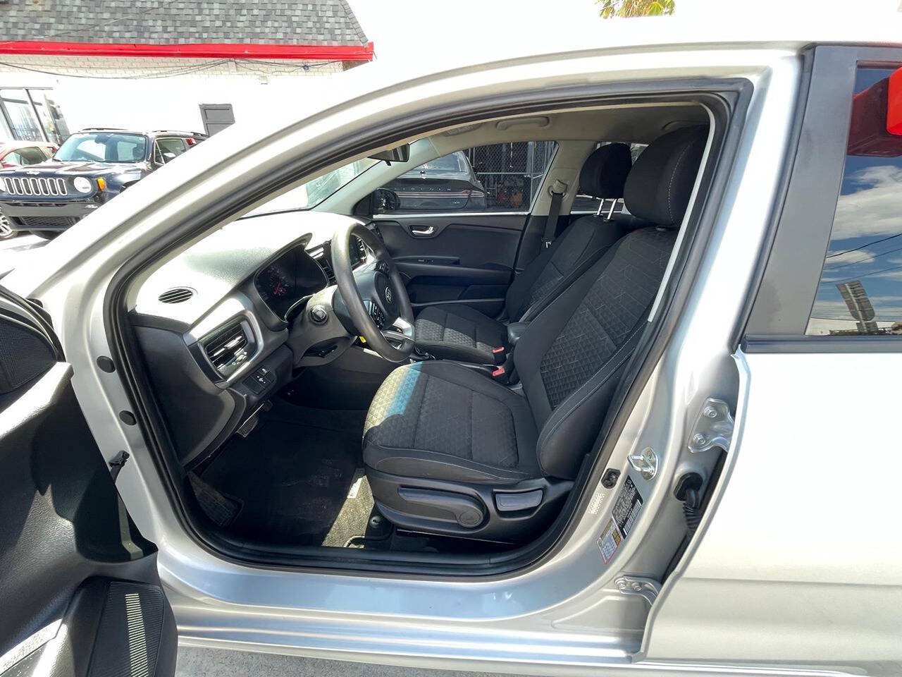 Used 2019 Kia Rio S FWD image 8