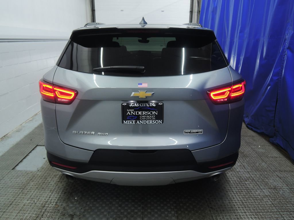 Used 2024 Chevrolet Blazer LT w/ Sound & Technology Package image 9