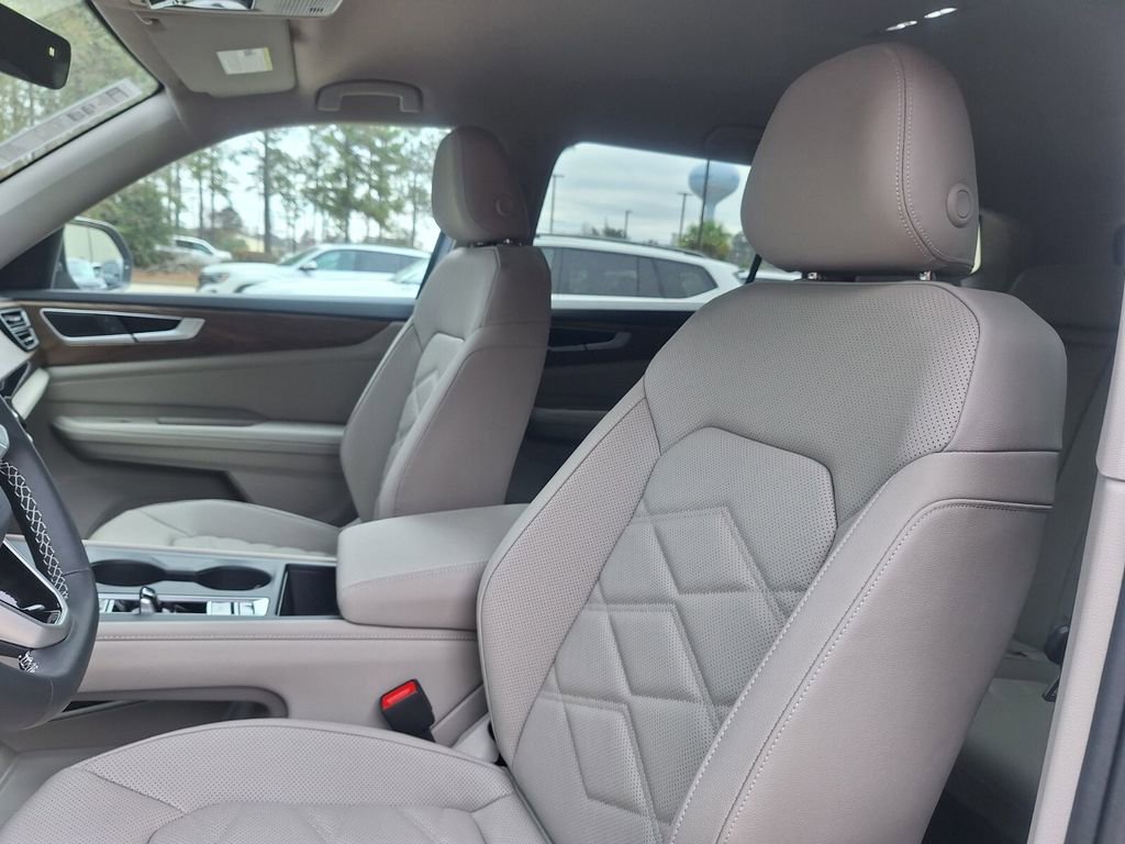 New 2026 Volkswagen Atlas SE image 11