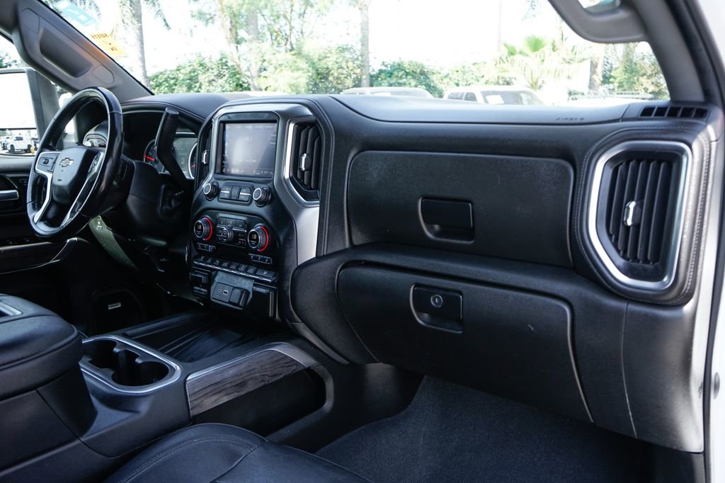 Used 2022 Chevrolet Silverado 2500 LTZ w/ LTZ Plus Package image 40