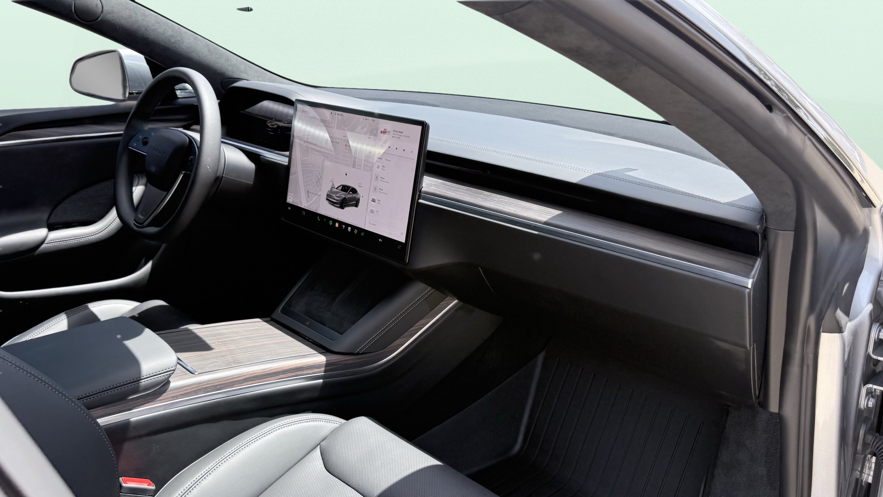 Used 2025 Tesla Model S AWD/4WD image 46