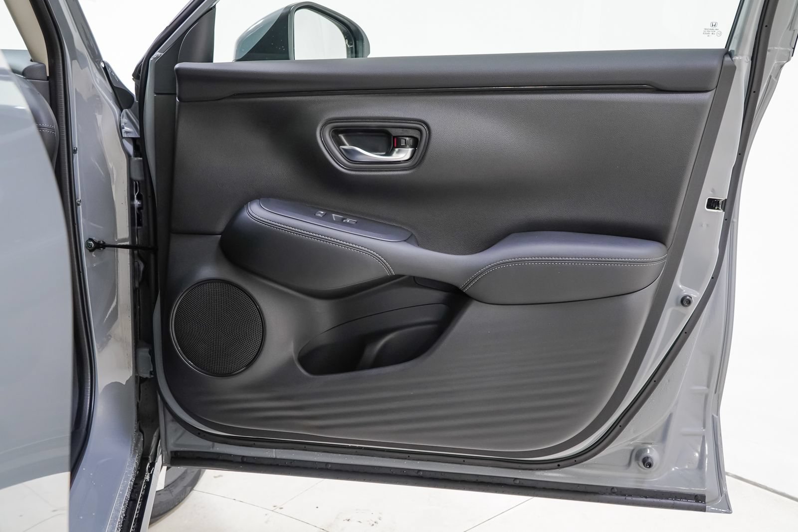 New 2027 Honda HR-V EX-L image 32