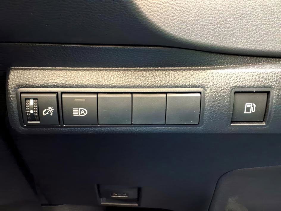 Certified 2024 Toyota Corolla LE image 21