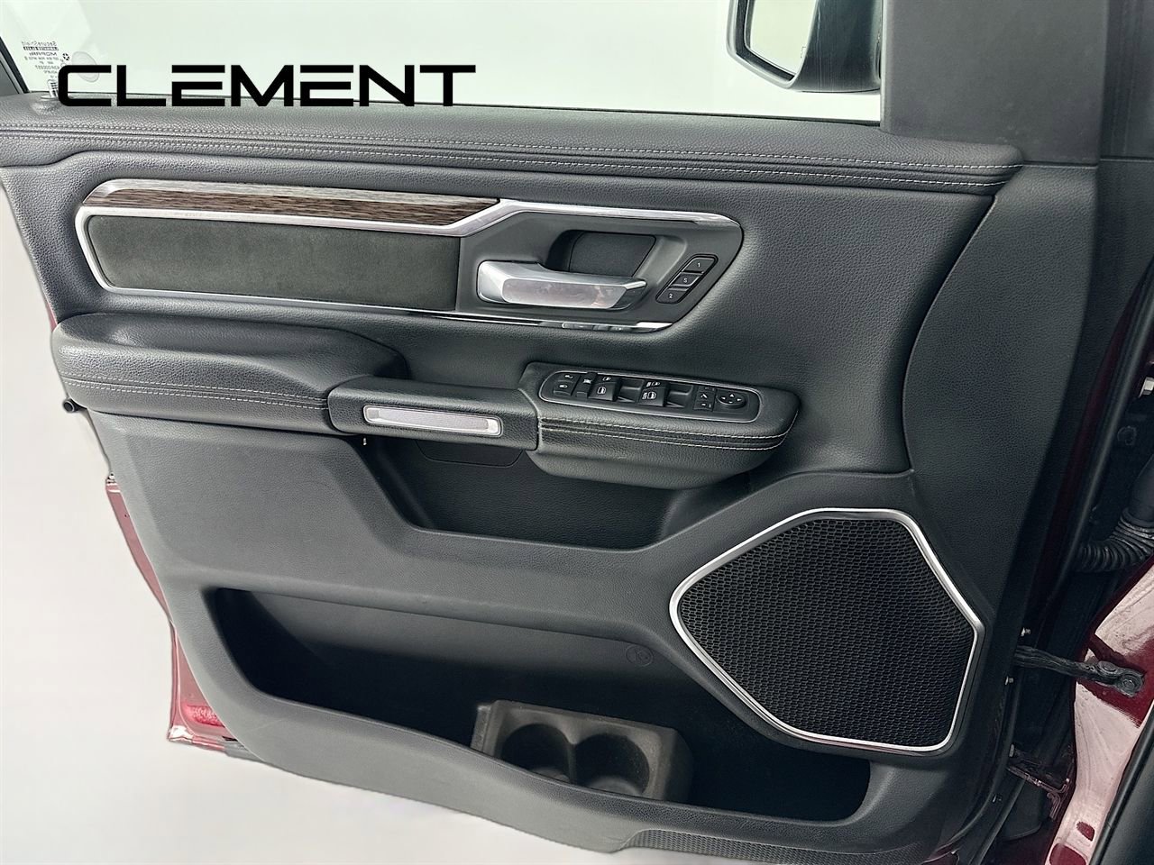 Used 2019 RAM 1500 Laramie image 27