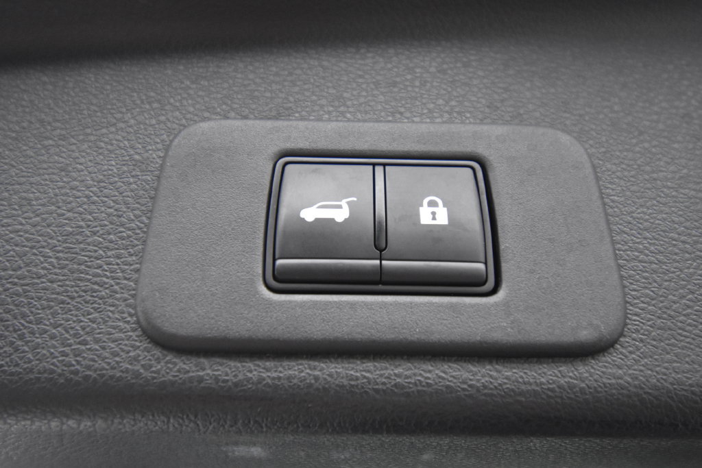 Used 2025 Nissan Murano SL AWD/4WD image 25