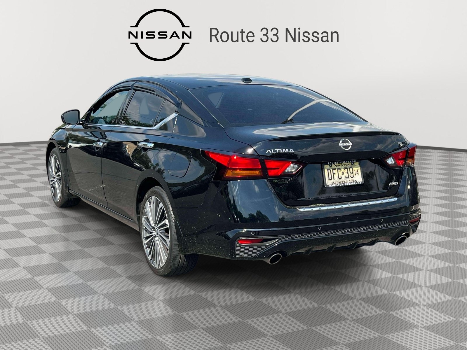 Used 2023 Nissan Altima 2.5 SL AWD/4WD image 3