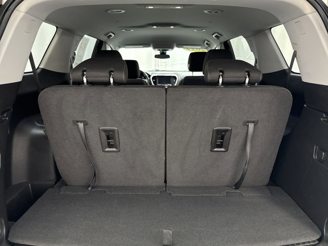 Used 2022 GMC Acadia SLE image 26