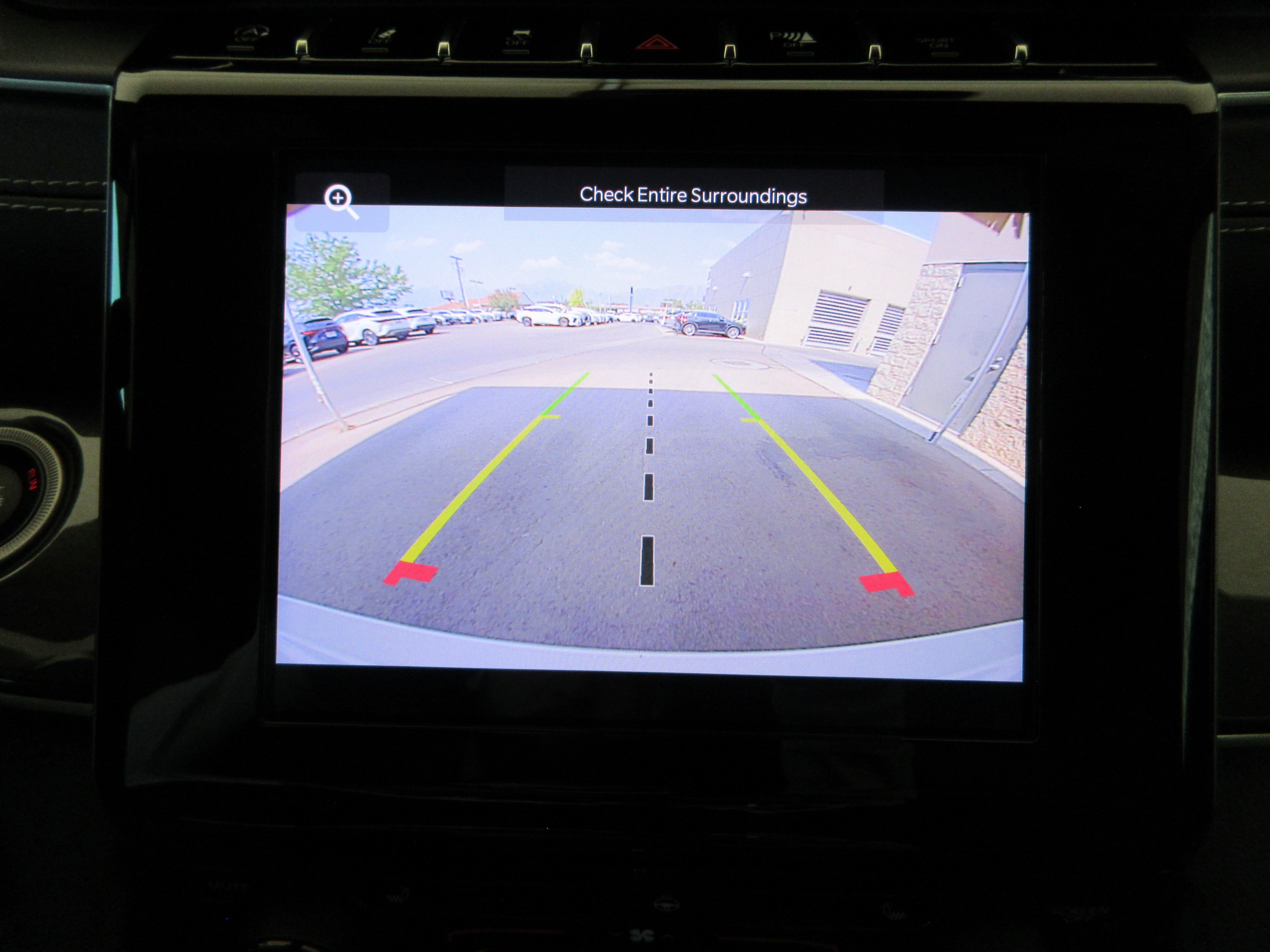 Used 2023 Jeep Grand Cherokee Altitude AWD/4WD image 40