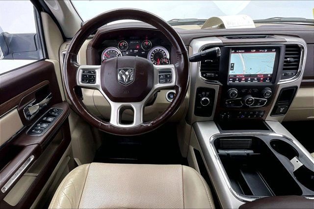Used 2018 RAM 2500 Laramie w/ Convenience Group AWD/4WD image 4