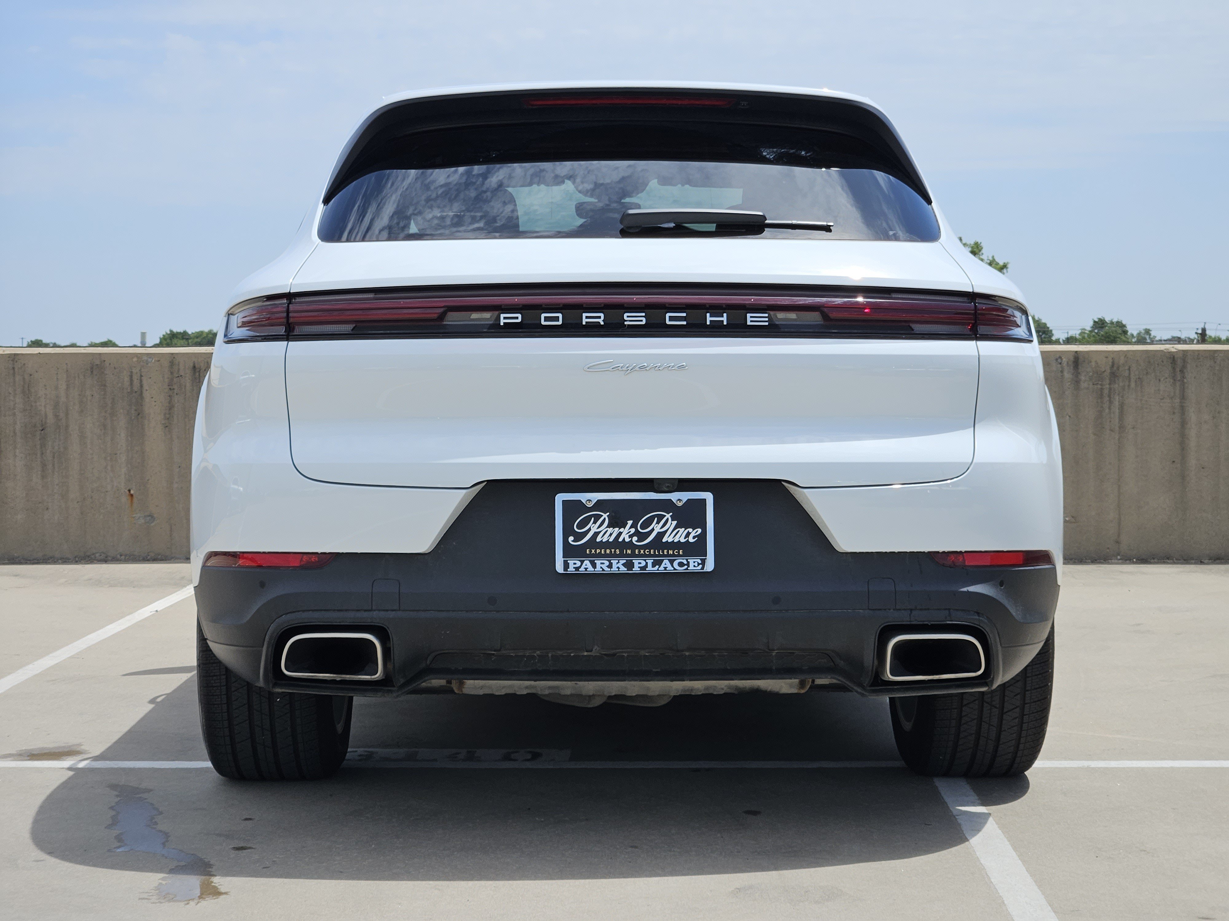 Certified 2026 Porsche Cayenne AWD/4WD image 7