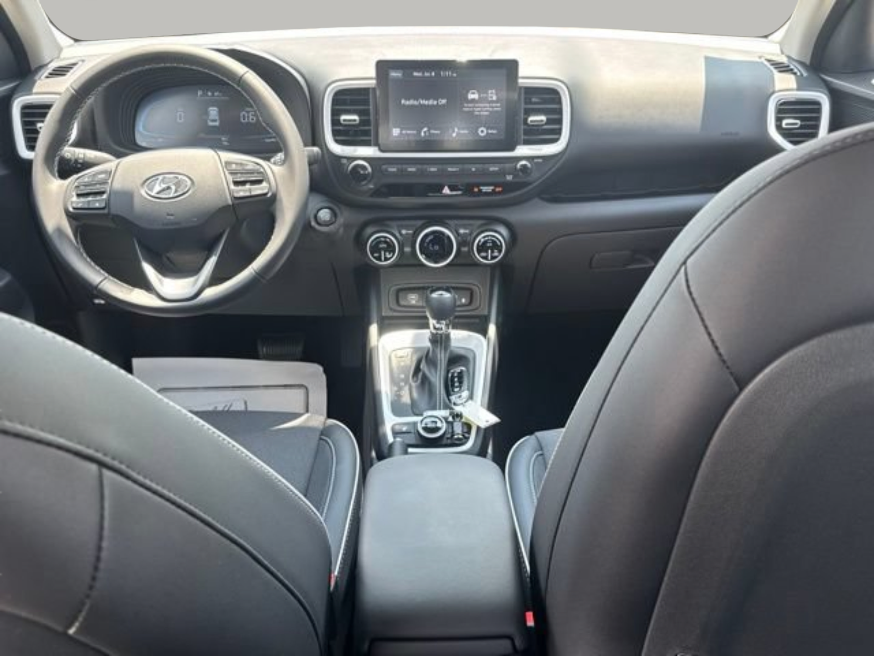 New 2026 Hyundai Venue SEL FWD image 28
