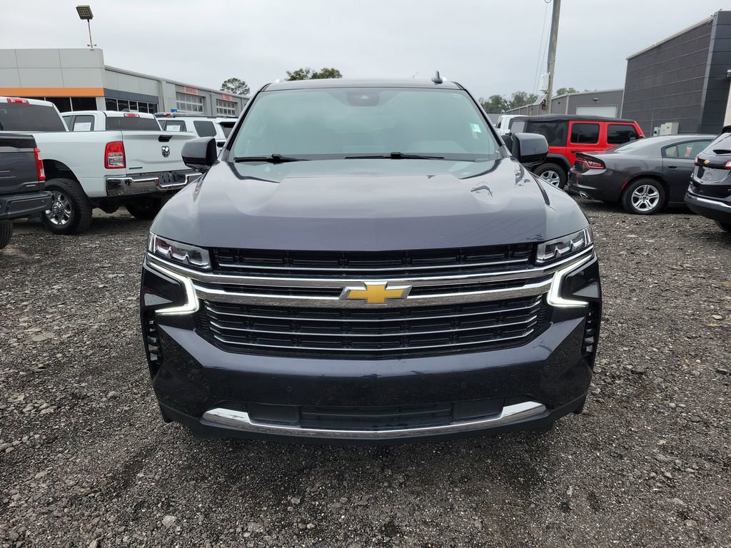 Used 2023 Chevrolet Suburban LT image 5