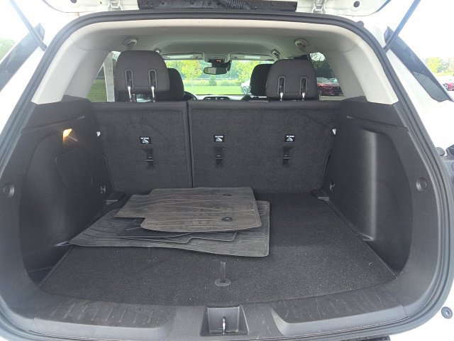 Used 2023 Chevrolet TrailBlazer LT AWD/4WD image 10