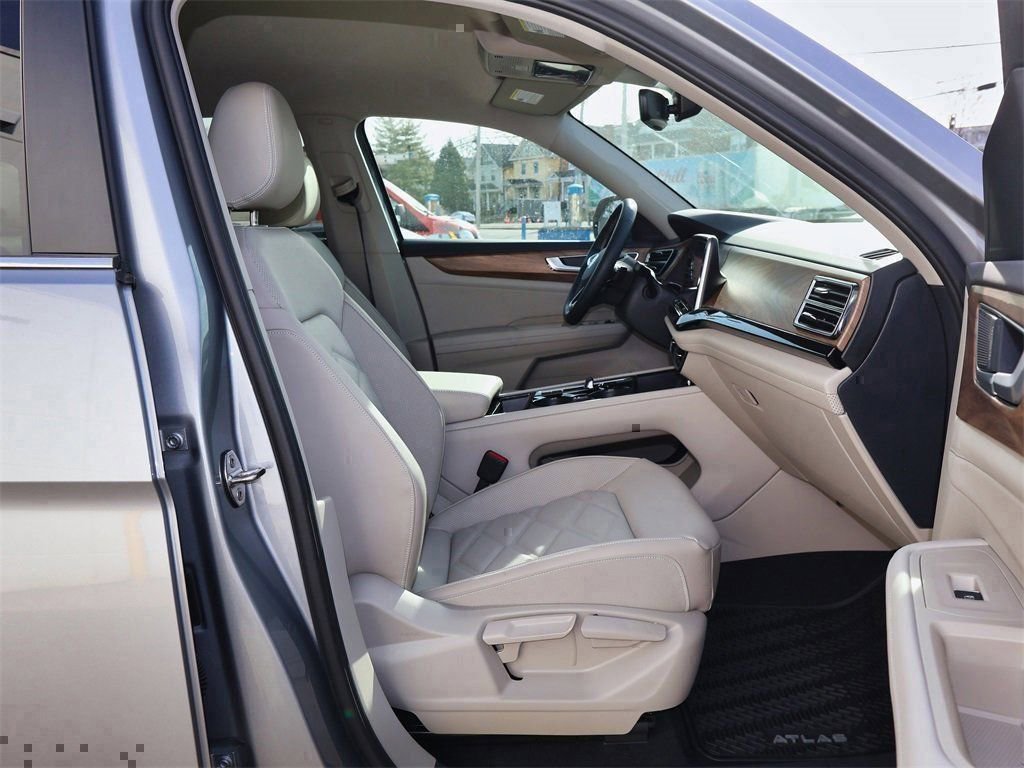 New 2026 Volkswagen Atlas SE image 29
