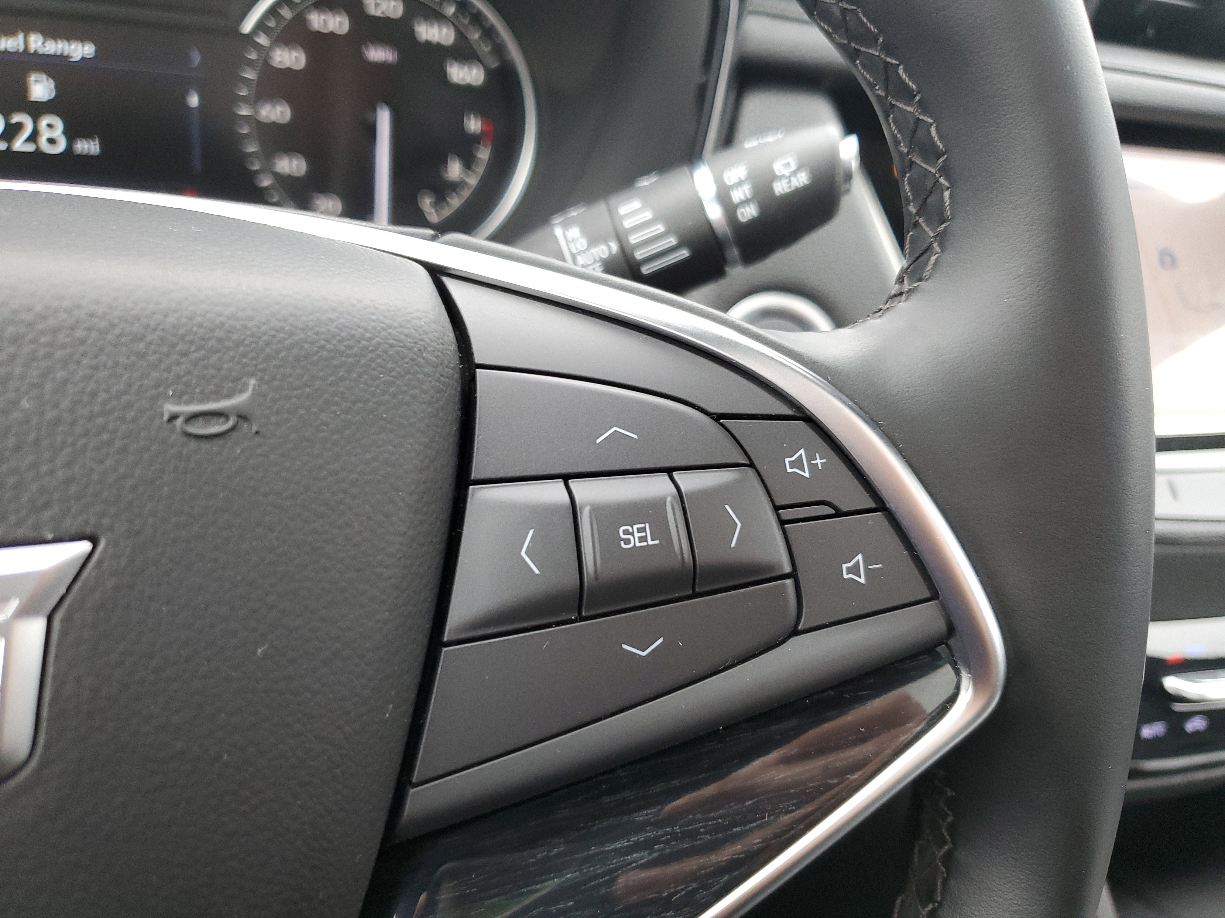 Used 2025 Cadillac XT5 Premium Luxury image 19