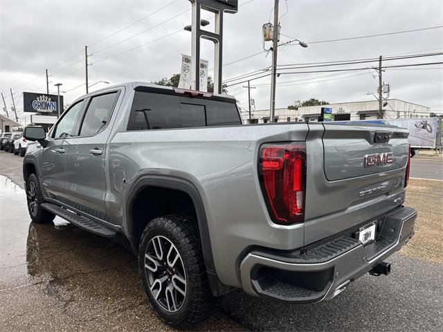 Used 2025 GMC Sierra 1500 AT4 w/ AT4 Premium Package image 9