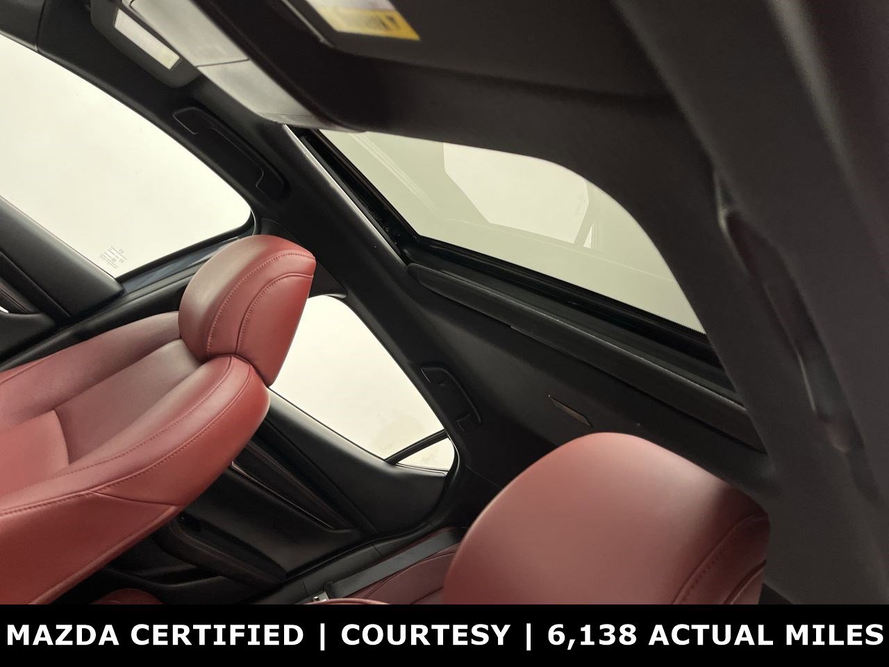 Certified 2025 MAZDA MAZDA3 Carbon image 6