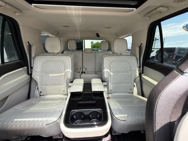 Used 2023 Lincoln Navigator Black Label AWD/4WD image 24