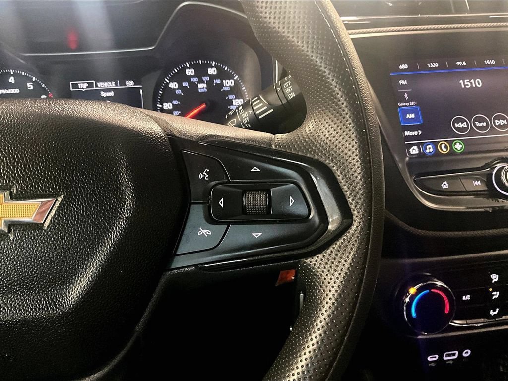 Used 2021 Chevrolet TrailBlazer LS AWD/4WD image 23