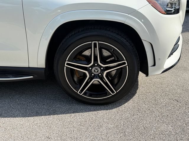 Used 2022 Mercedes-Benz GLS 450 4MATIC image 10