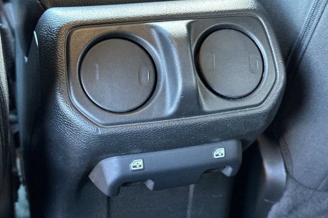 Used 2023 Jeep Wrangler Unlimited w/ 8.4" Radio Group AWD/4WD image 14