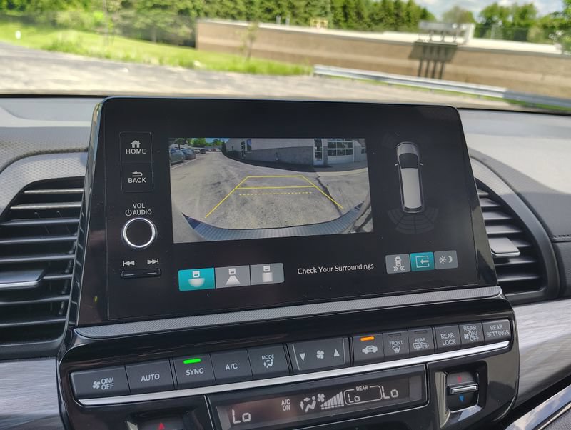 Used 2025 Honda Odyssey Elite image 38