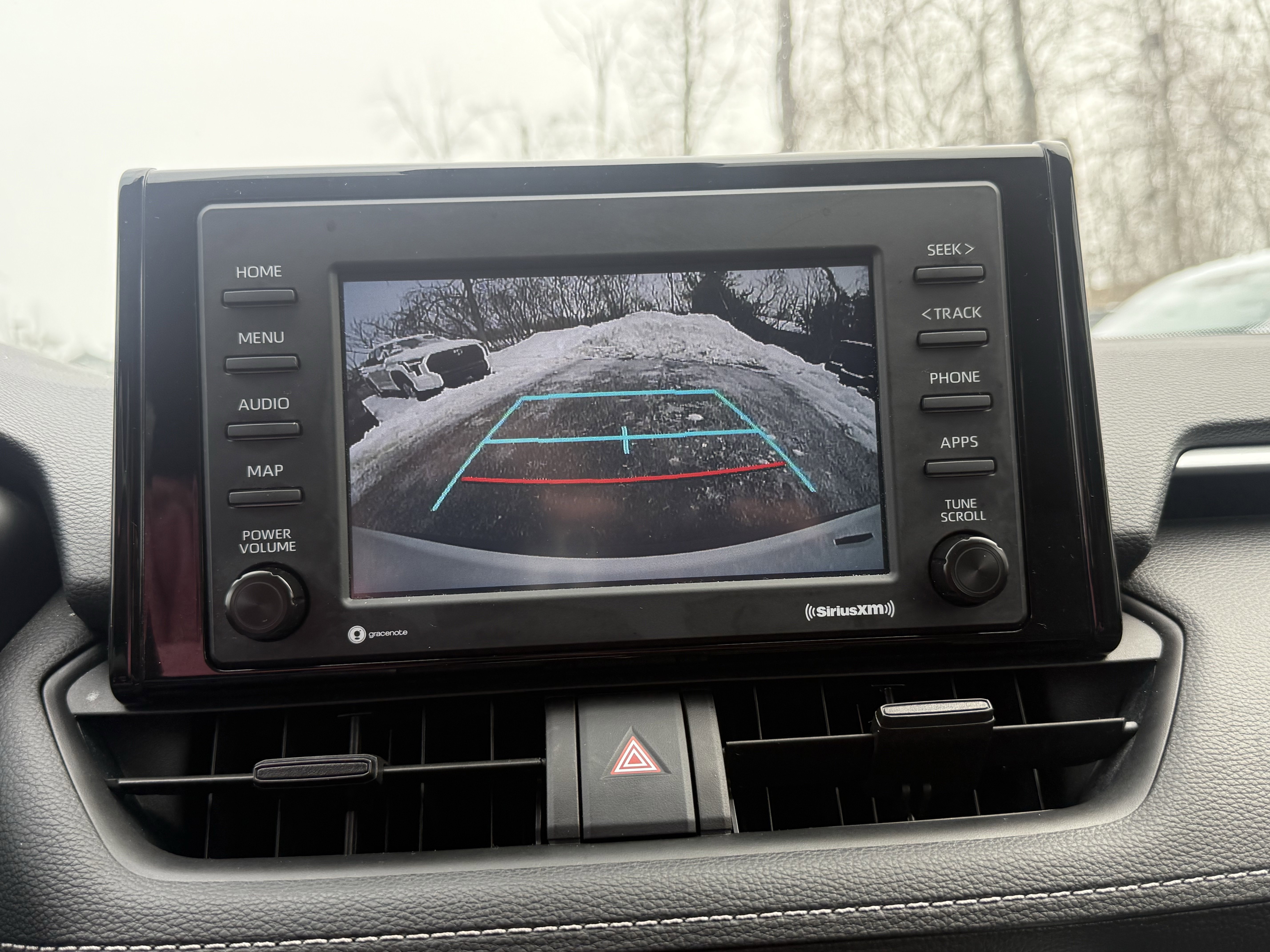 Used 2022 Toyota RAV4 LE image 3