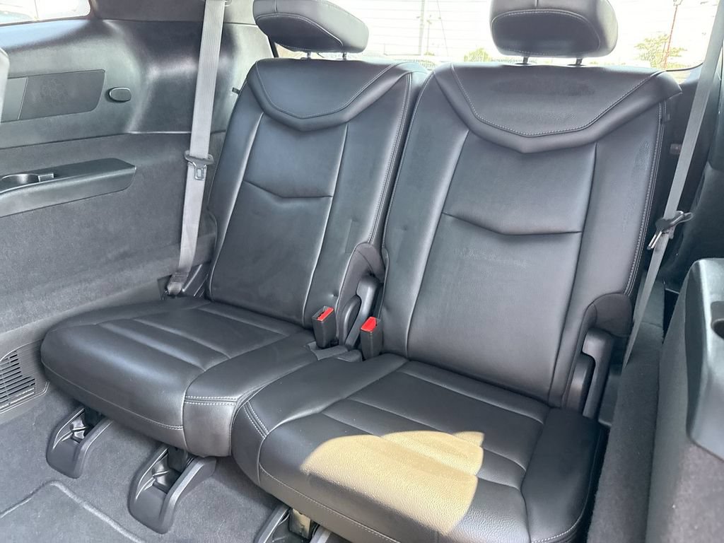 Used 2023 Cadillac XT6 Luxury AWD/4WD image 24