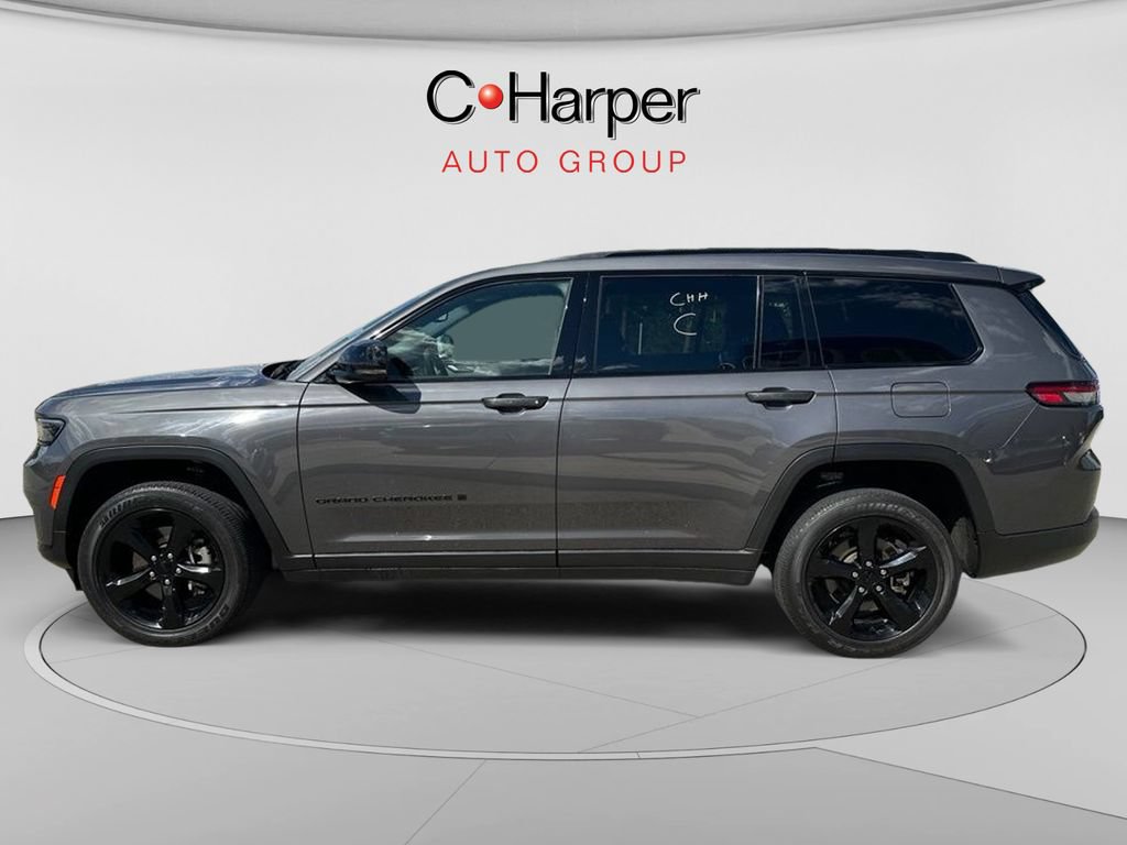 Used 2023 Jeep Grand Cherokee L Laredo AWD/4WD image 6