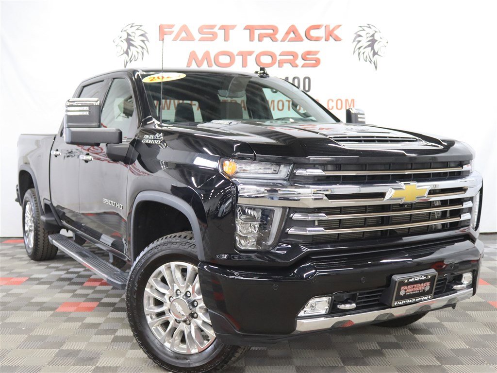 Used 2020 Chevrolet Silverado 3500 High Country w/ Z71 Off-Road Package image 3