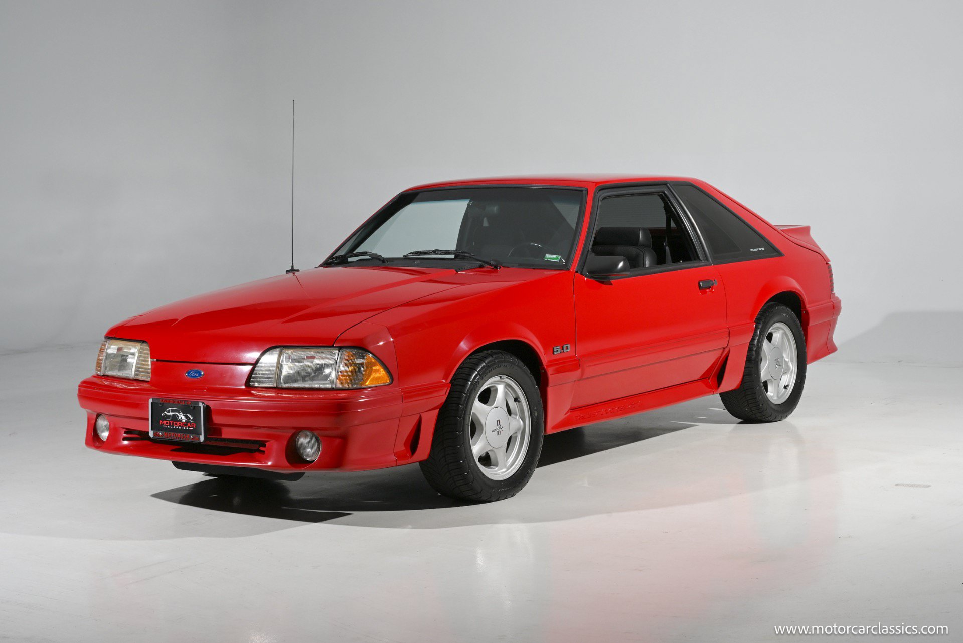 Used 1991 Ford Mustang GT RWD image 3