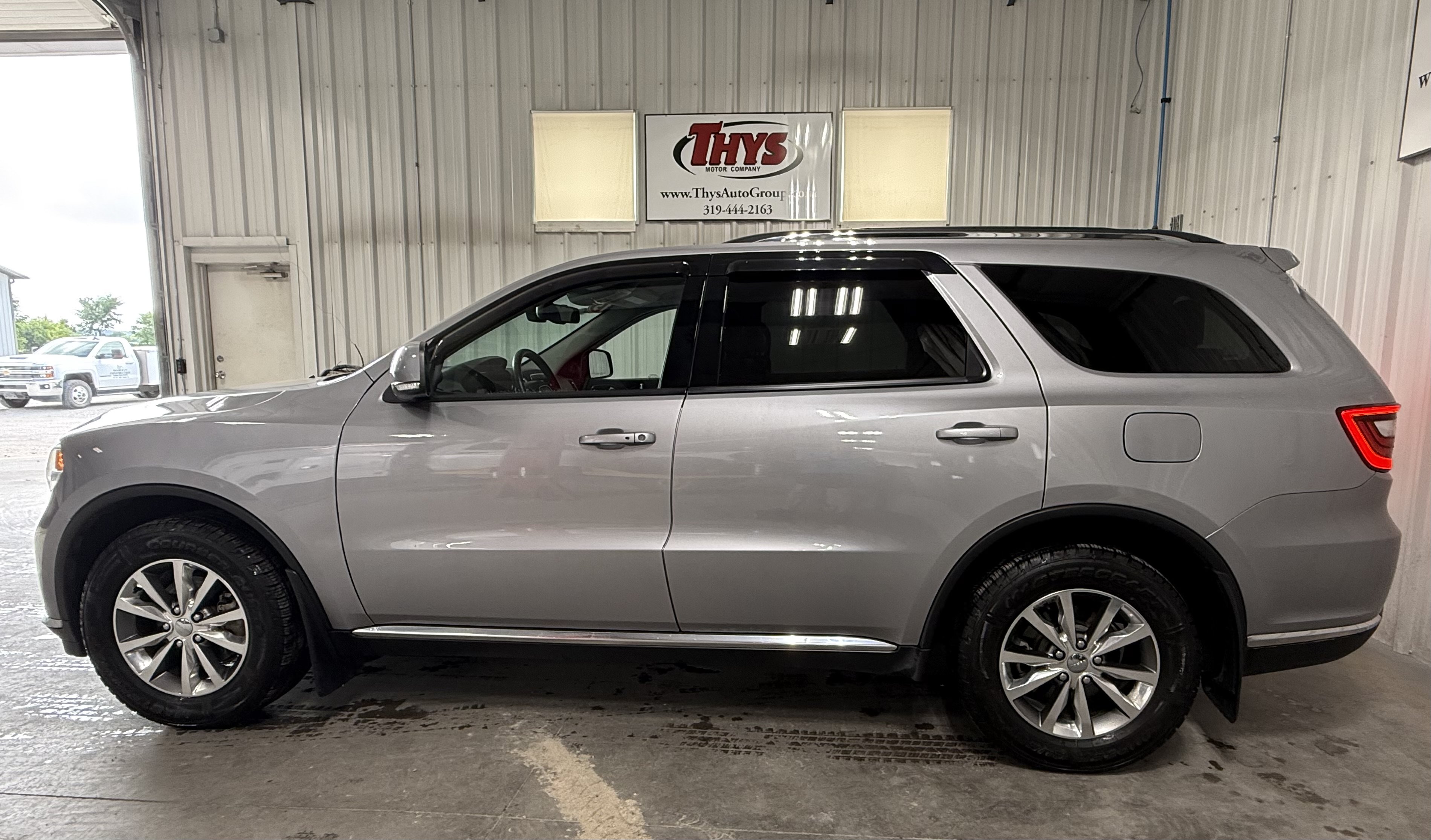 Used 2015 Dodge Durango Limited w/ Nav & Power Liftgate Group AWD/4WD image 15