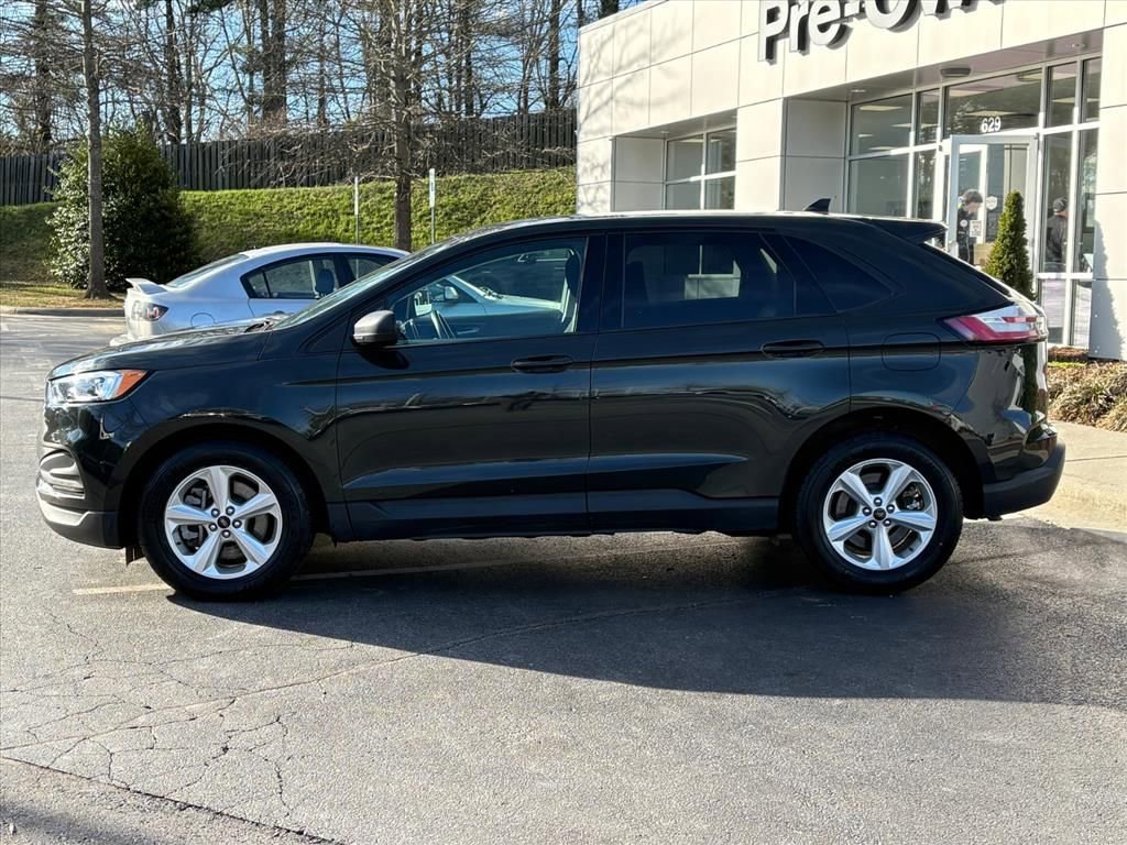 Used 2024 Ford Edge SE AWD/4WD image 3