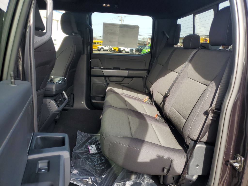 New 2026 Ford F150 XLT w/ Equipment Group 302A MID AWD/4WD image 35