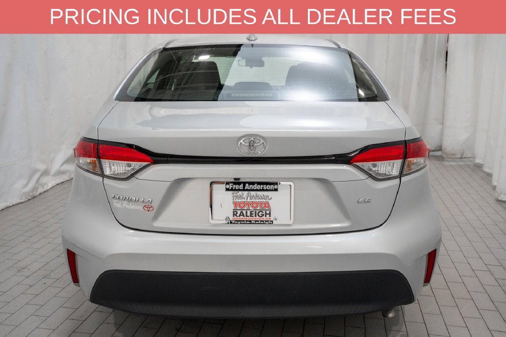 Used 2025 Toyota Corolla LE FWD image 4