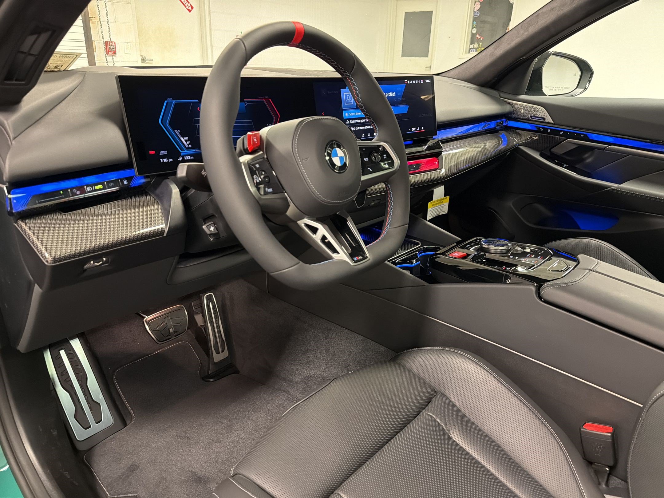 New 2027 BMW M5 w/ Executive Package AWD/4WD image 4