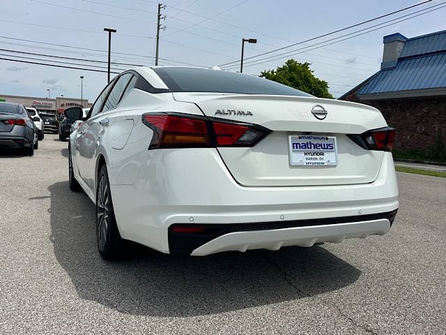 Used 2025 Nissan Altima 2.5 SV FWD image 9