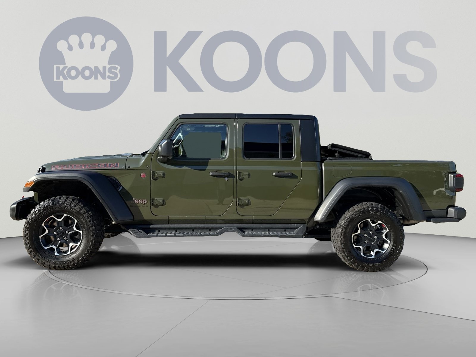 Used 2023 Jeep Gladiator Rubicon w/ LED Lighting Group AWD/4WD image 2