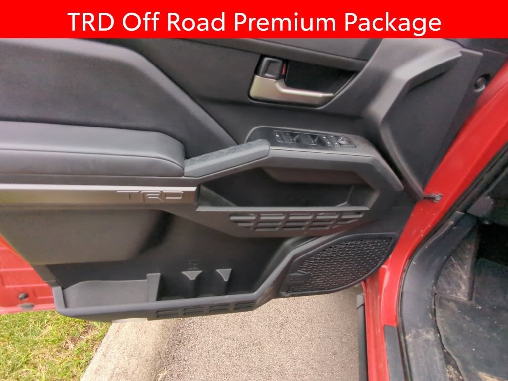 Used 2024 Toyota Tacoma TRD Off-Road w/ TRD Off Road Premium Package AWD/4WD image 9