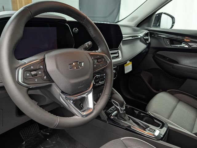 New 2026 Chevrolet TrailBlazer LT AWD/4WD image 18