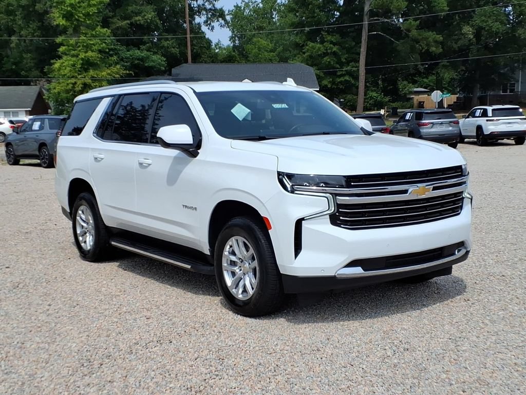 Used 2024 Chevrolet Tahoe LT RWD image 1